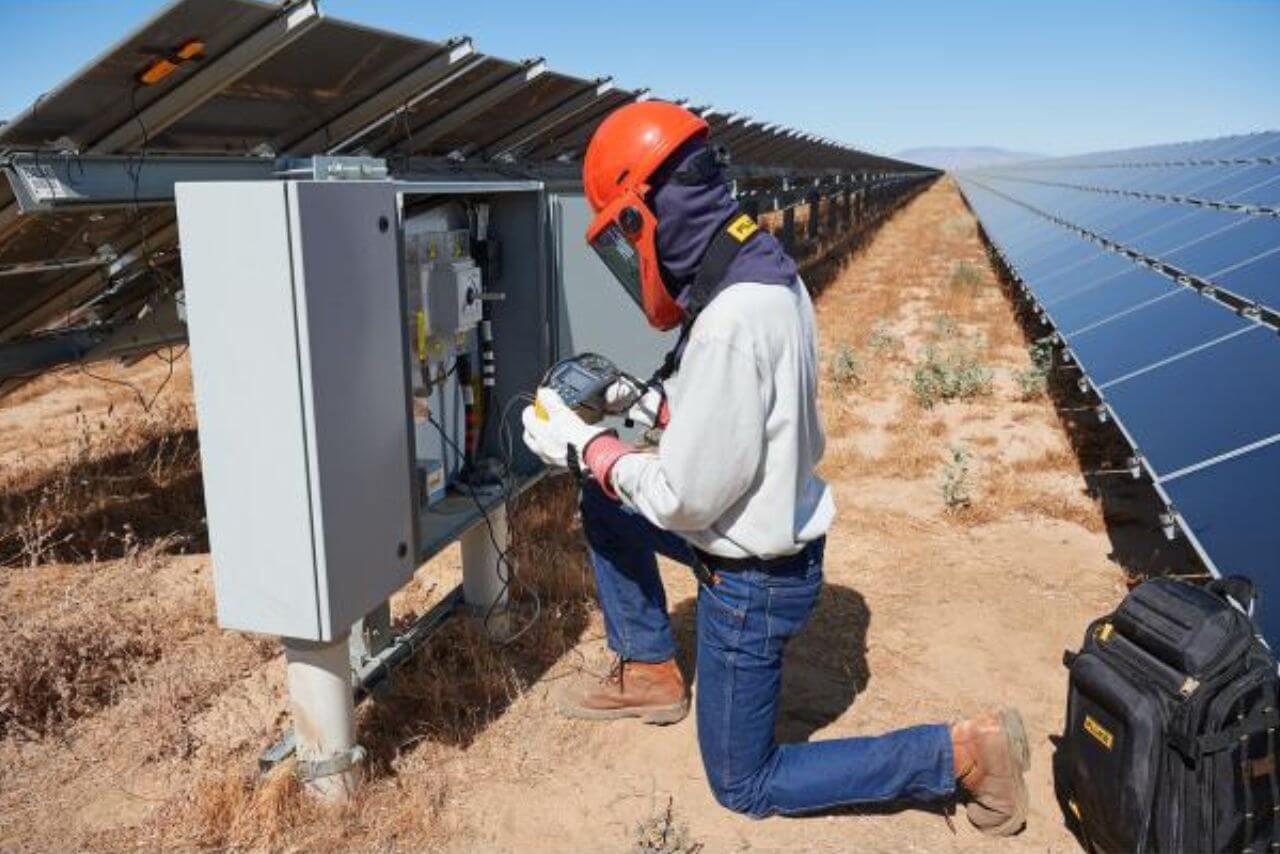 Waarvoor inspecteer je een PV-installatie?