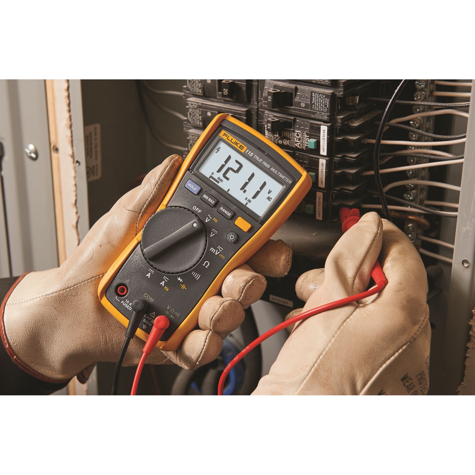 Fluke-115 EUR TRMS multimeter met meetsnoeren
